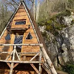 Alpehytte En Ariege Insolite Avec Vue Montagne, Calme, Nature Et Ciel Etoile