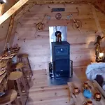 Alpehytte En Ariege Insolite Avec Vue Montagne, Calme, Nature Et Ciel Etoile Massat