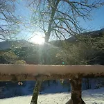 En Ariege Insolite Avec Vue Montagne, Calme, Nature Et Ciel Etoile Alpehytte *
