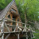 En Ariege Insolite Avec Vue Montagne, Calme, Nature Et Ciel Etoile