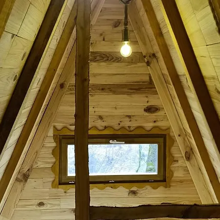 D'tente Skylodge Skali * Massat