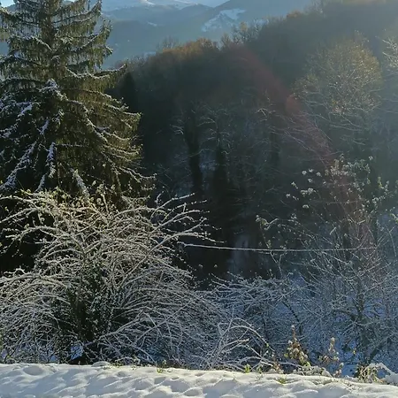 Dağ evi D'tente Sky En Ariege Insolite Avec Vue Montagne, Calme, Nature Et Ciel Etoile Massat